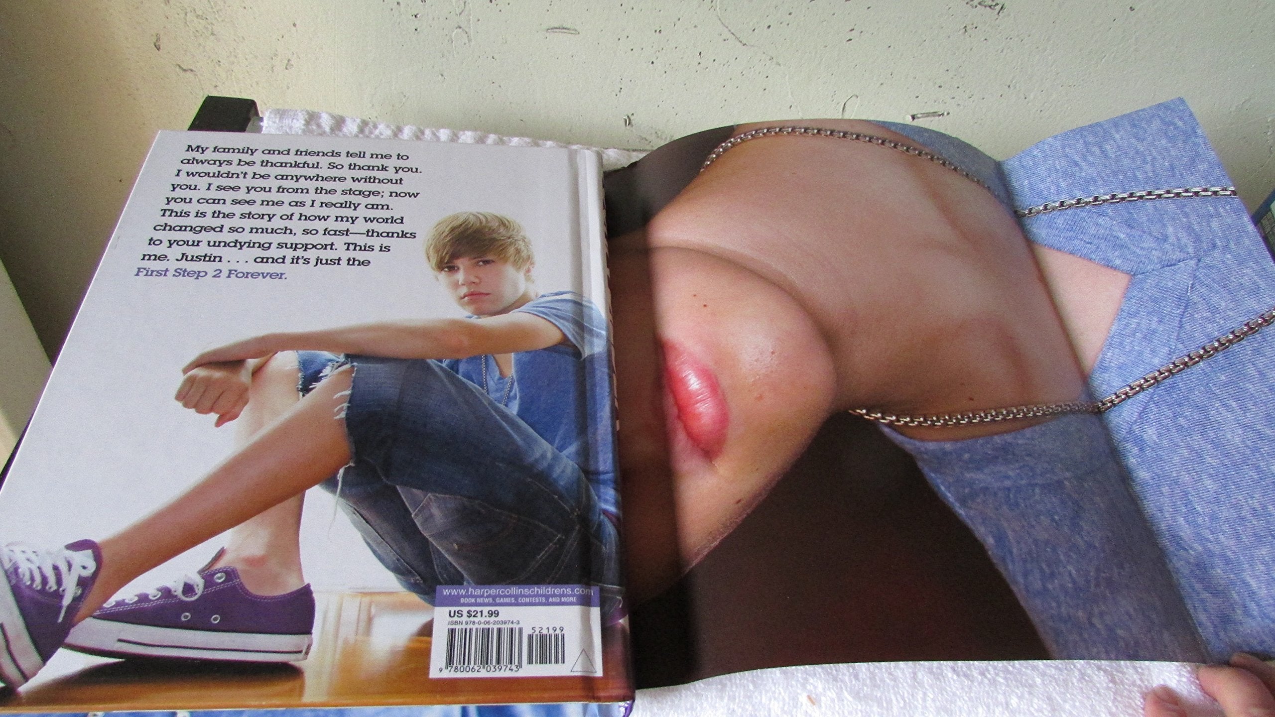 Justin Bieber: First Step 2 Forever (100% Official),New