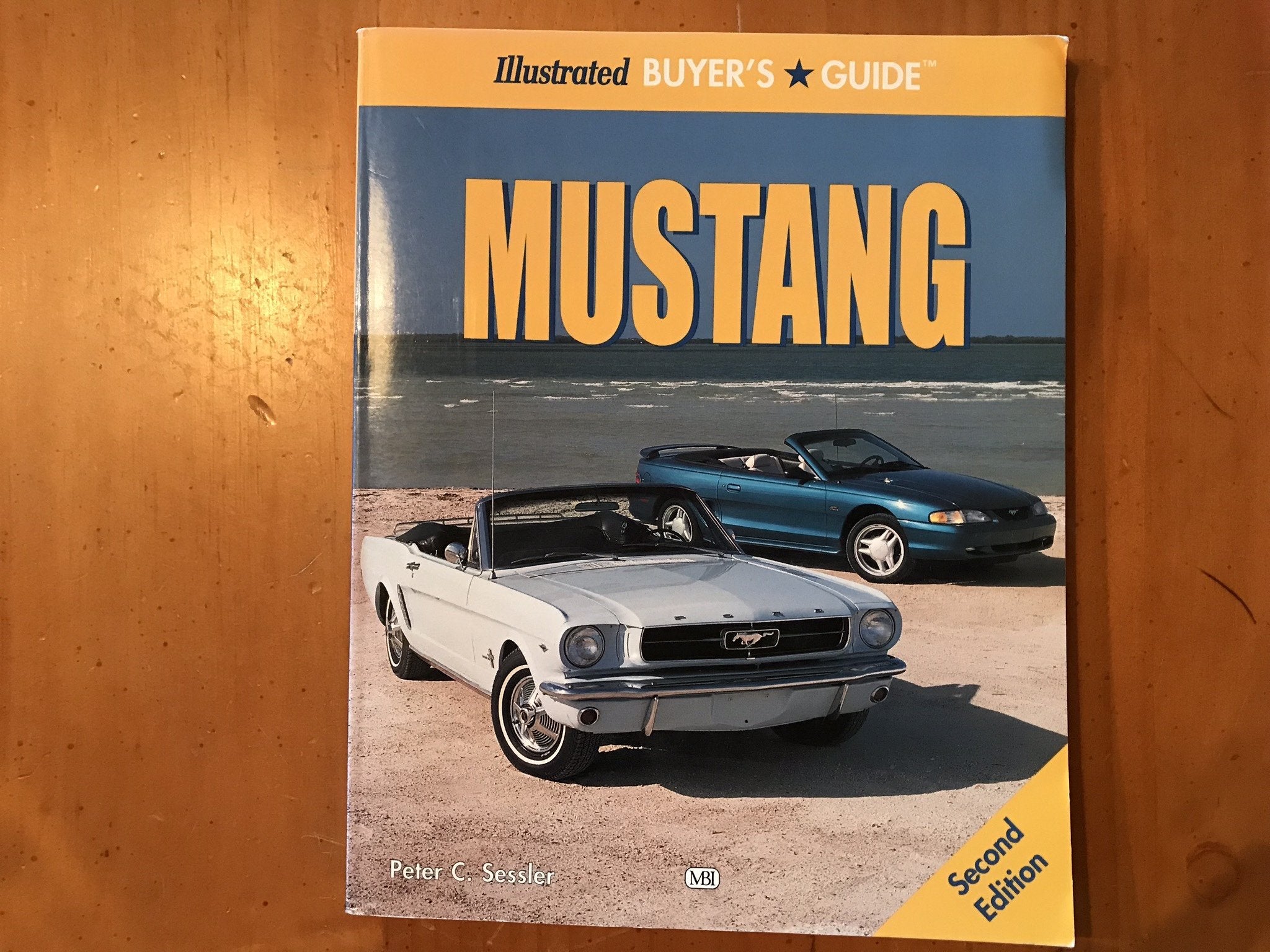 Illustrated Mustang Buyer's Guide (Illustrated Buyer's Guide),Used