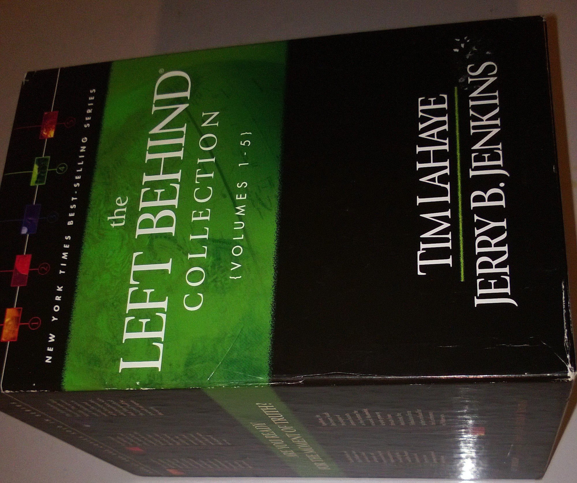 Left Behind Collection: Boxed Set Volumes 15