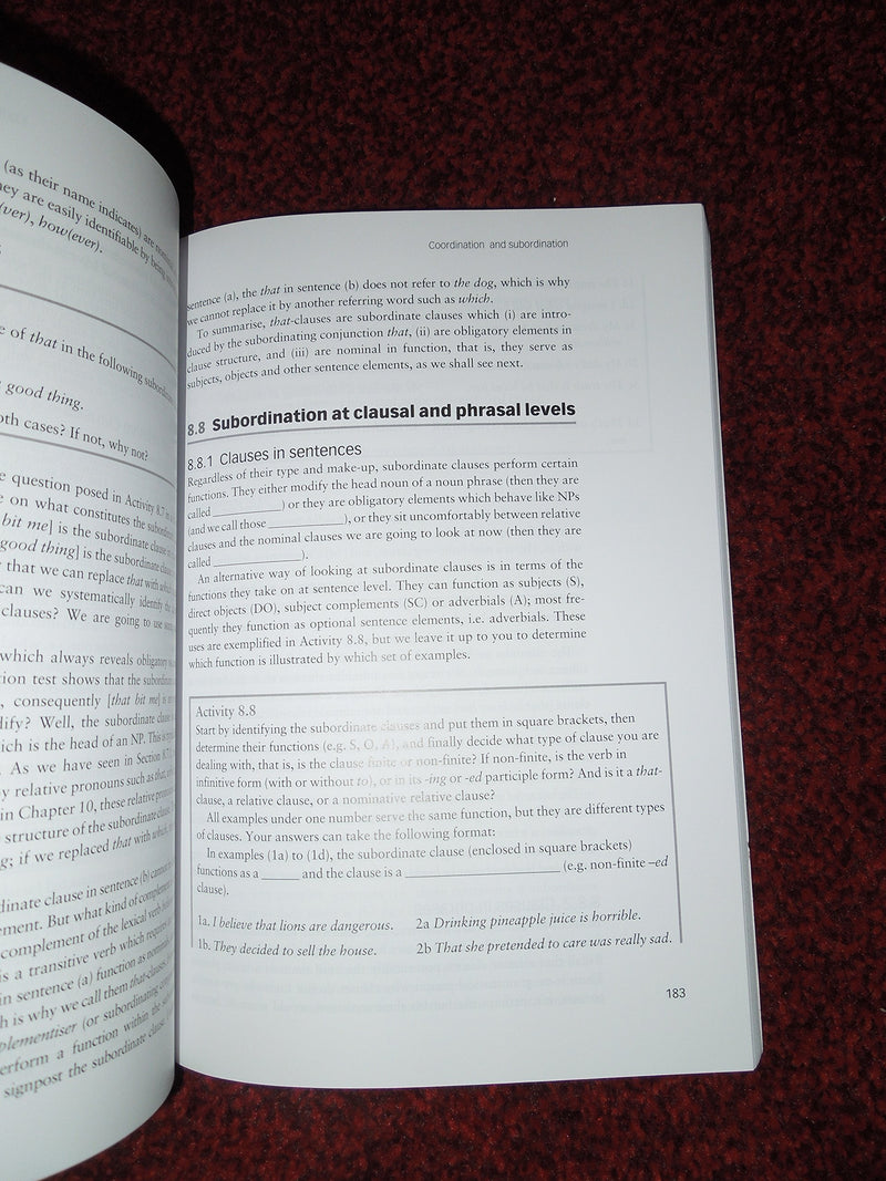English Words and Sentences: An Introduction (Cambridge Introductions to the English Language),Used