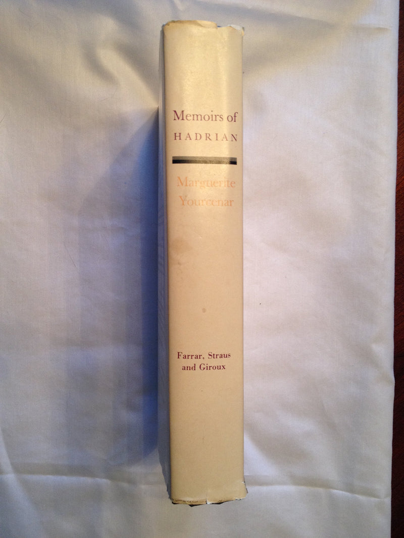 Memoirs of Hadrian, and reflections on the composition of memoirs of Hadrian (English and French Edition),Used