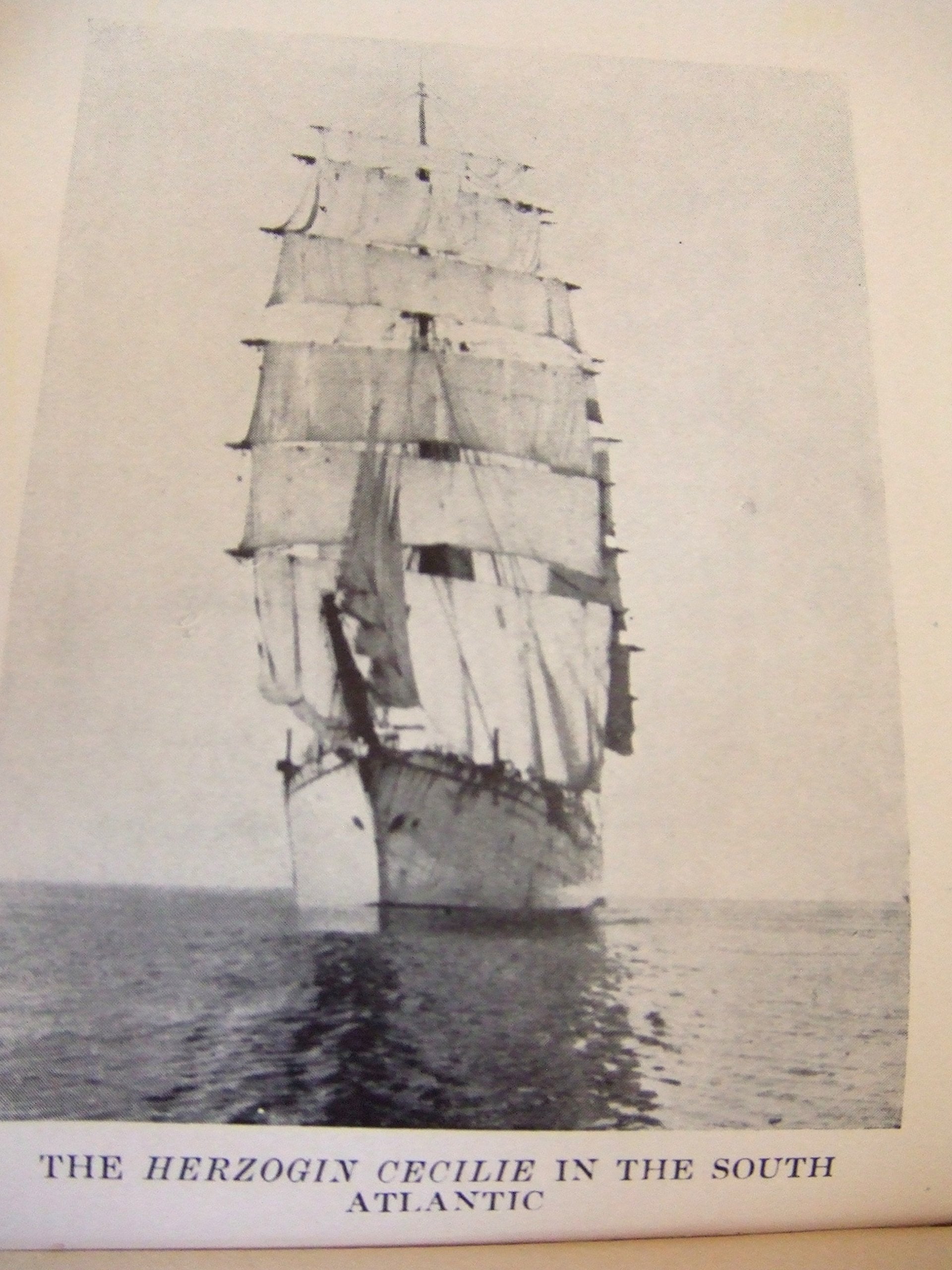 Falmouth For Orders: The Story Of The Last Clipper Ship Race Around Cape Horn,Used