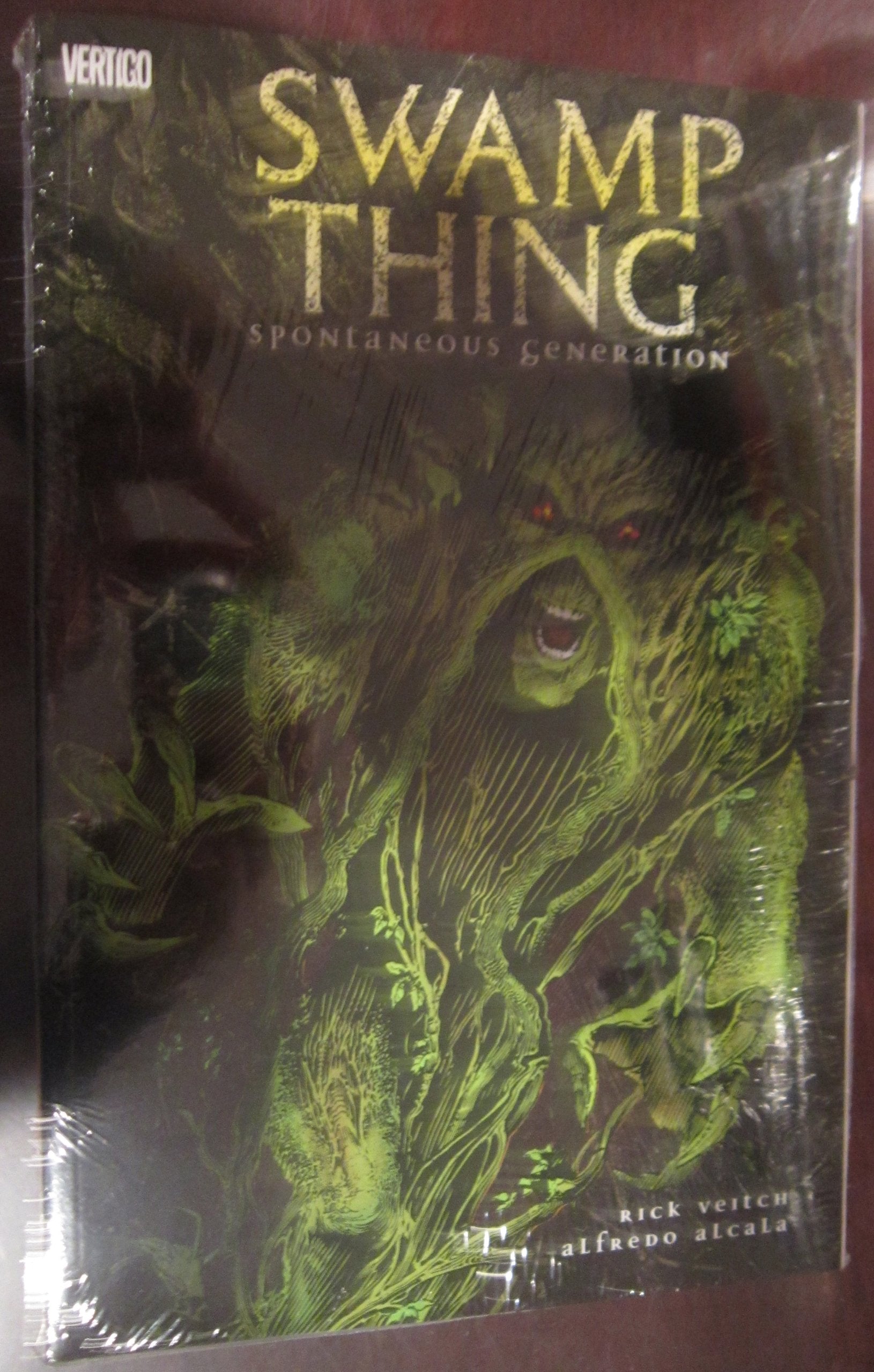 Swamp Thing, Vol. 8: Spontaneous Generation,Used