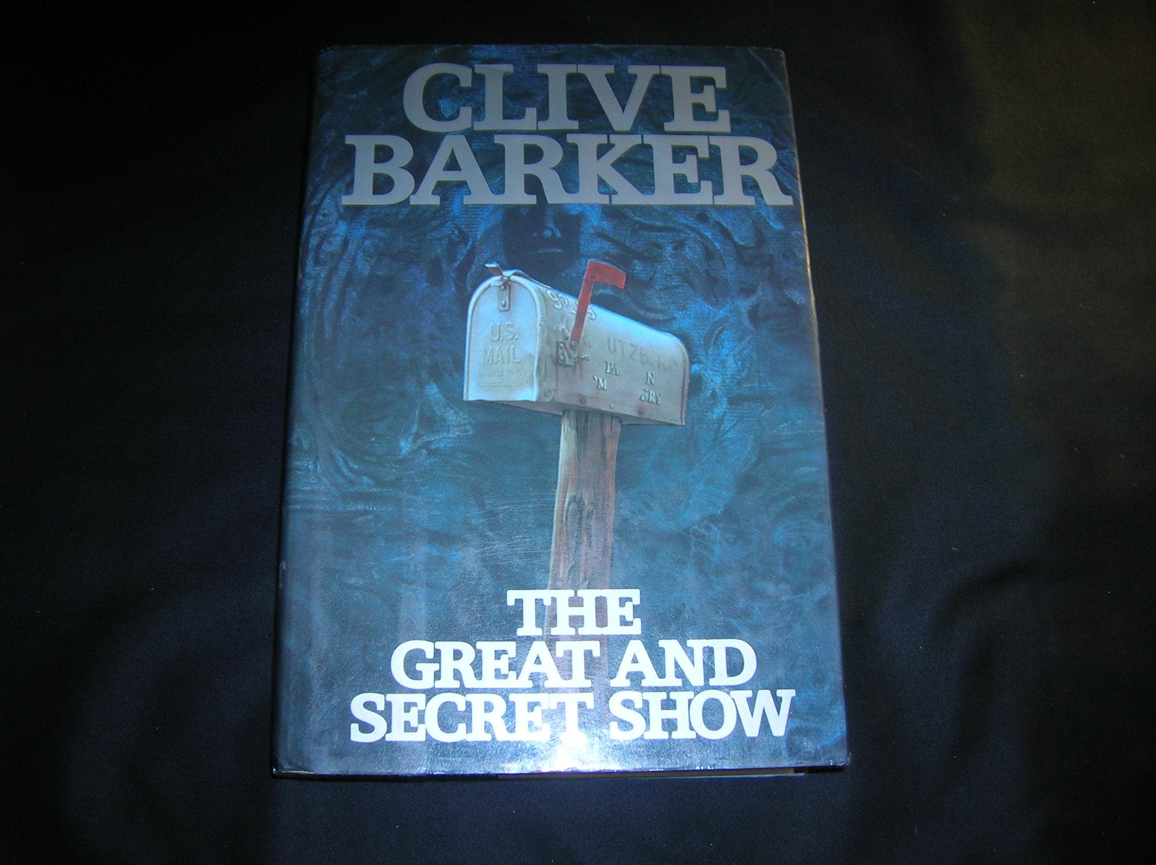 The Great and Secret Show (Book of the Art, No. 1),Used
