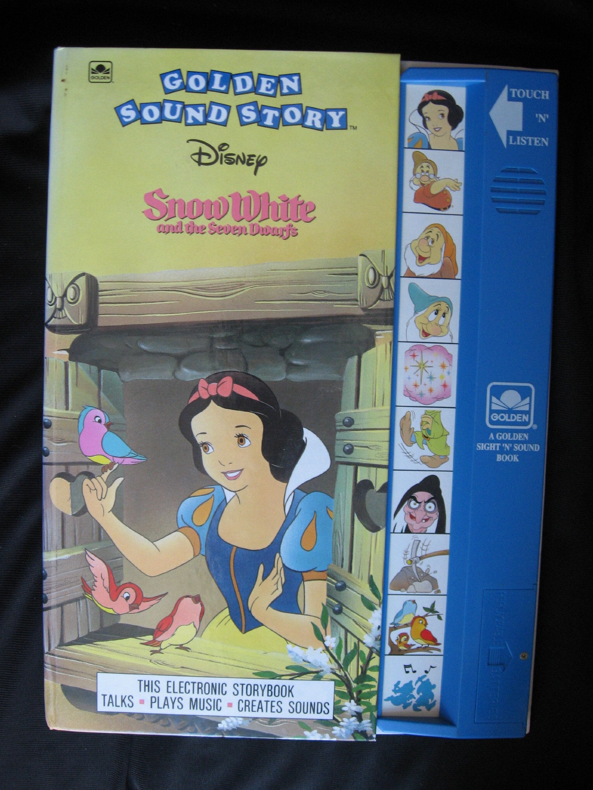 Snow White and the Seven Dwarfs (A Golden Sight and Sound Book),Used