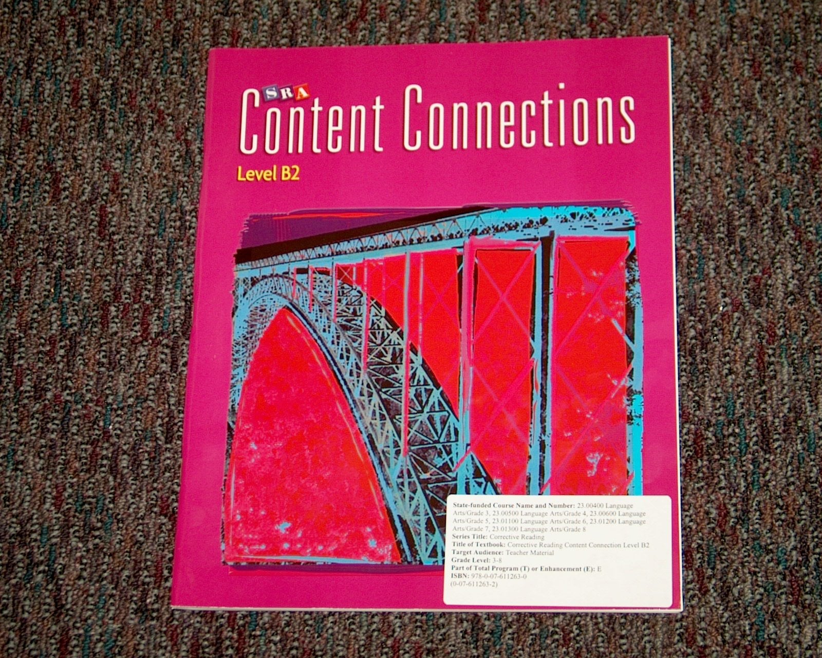 Corrective Reading Level B2, SRA Content Connections (CORRECTIVE READING DECODING SERIES),Used