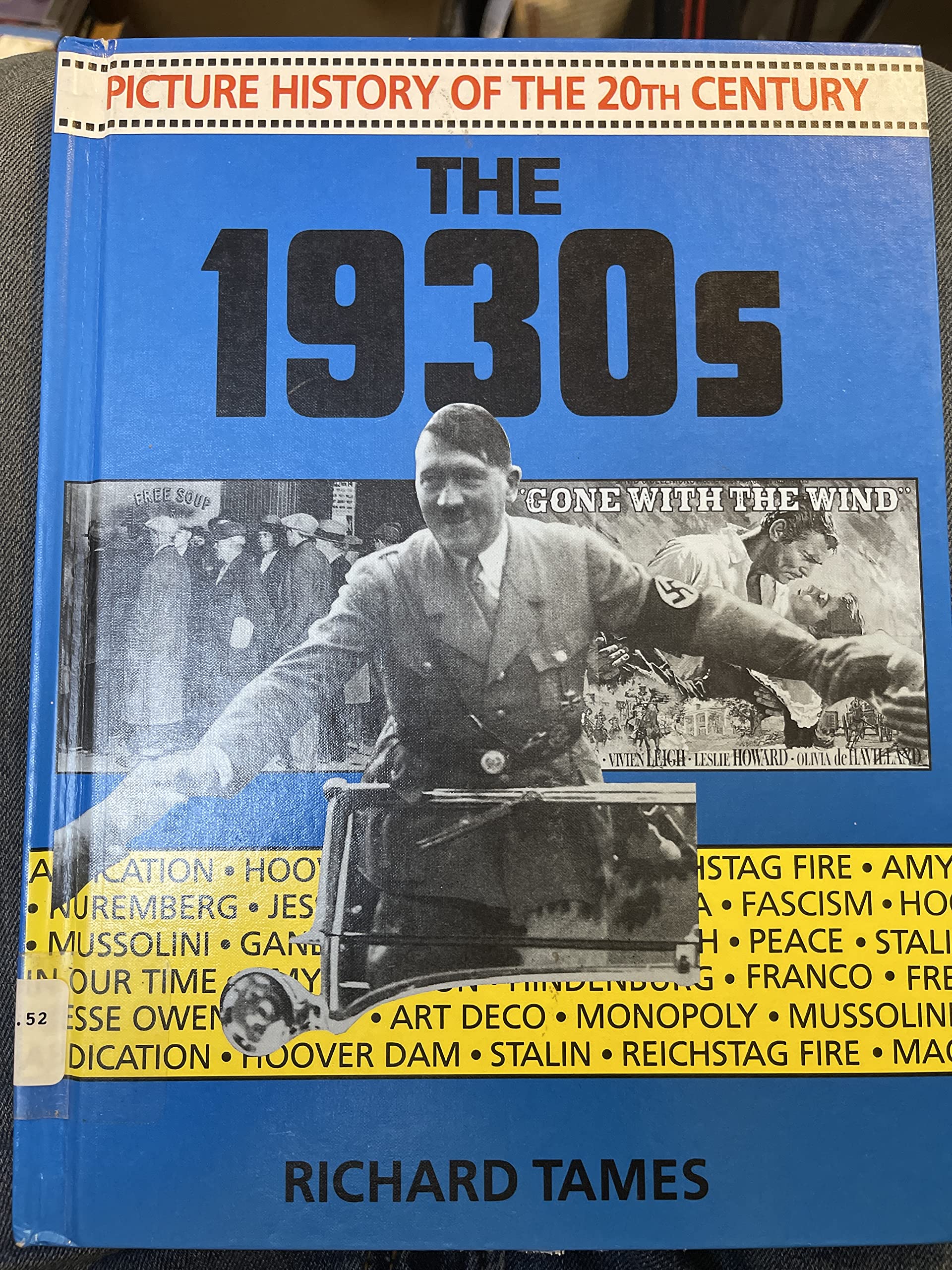1930s (Picture History of the 20th Century),Used