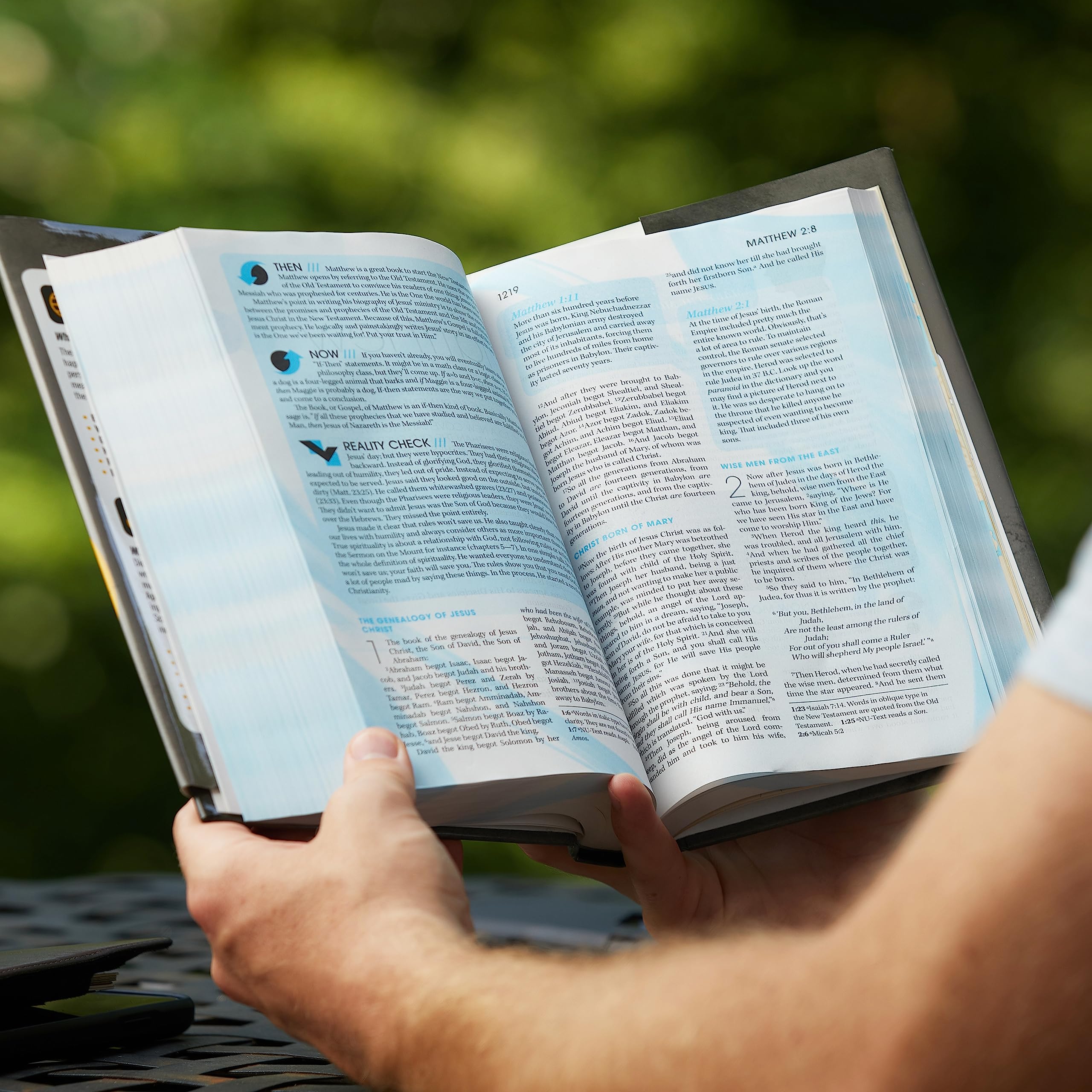 NKJV, Extreme Teen Study Bible, Leathersoft, Gray: Real Faith for Real Life,Used