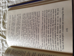 The Relic (G K Hall Large Print Book Series),Used