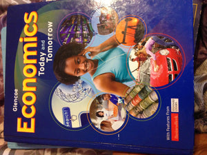 Economics: Today and Tomorrow, Student Edition (Economics Today & Tomorrow),Used