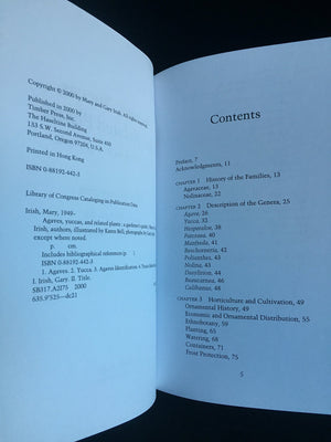 Agaves, Yuccas, and Related Plants: A Gardener's Guide,Used