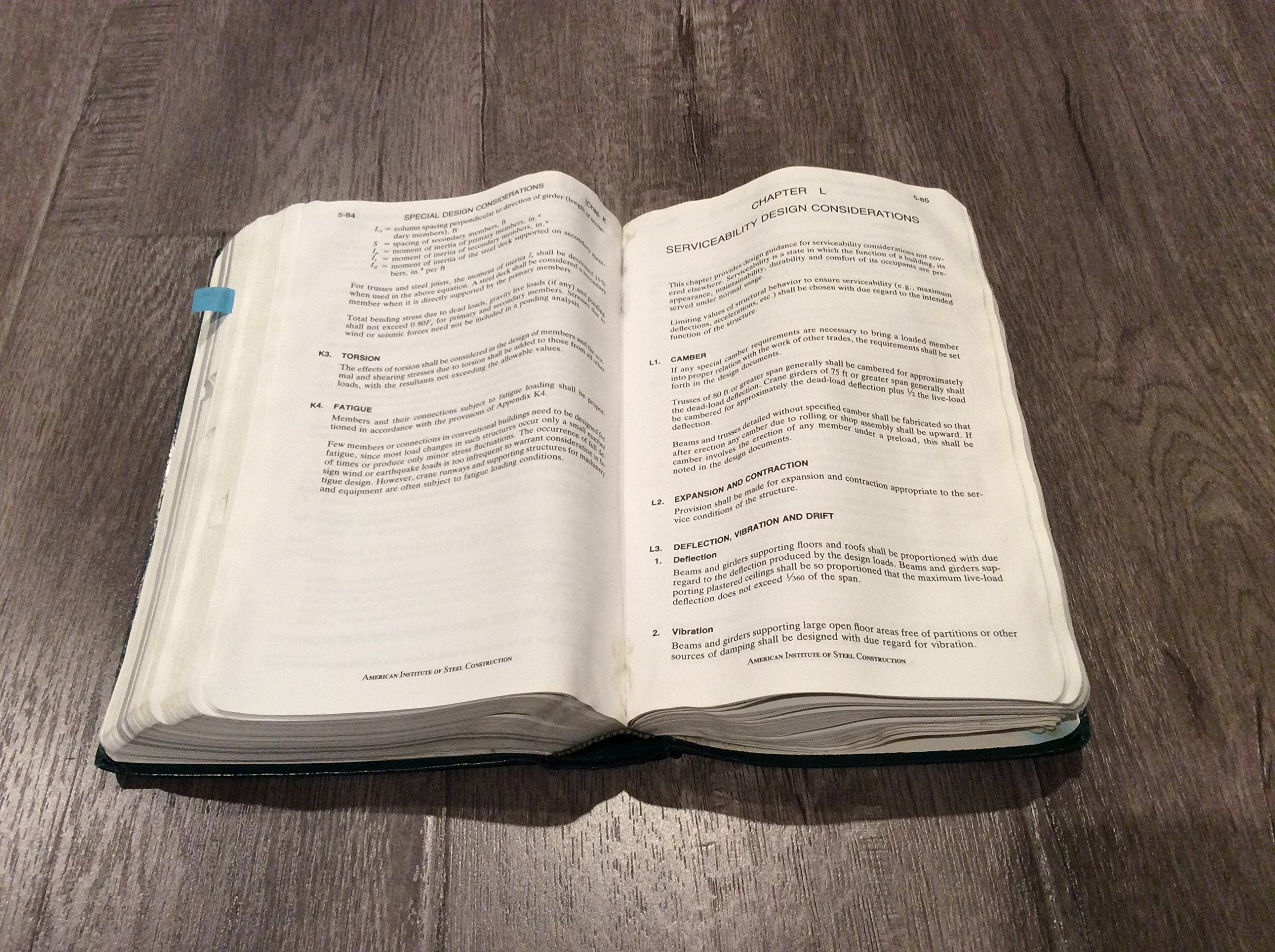 AISC Manual of Steel Construction: Allowable Stress Design (AISC 31689),New