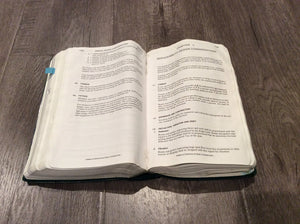 AISC Manual of Steel Construction: Allowable Stress Design (AISC 31689),New