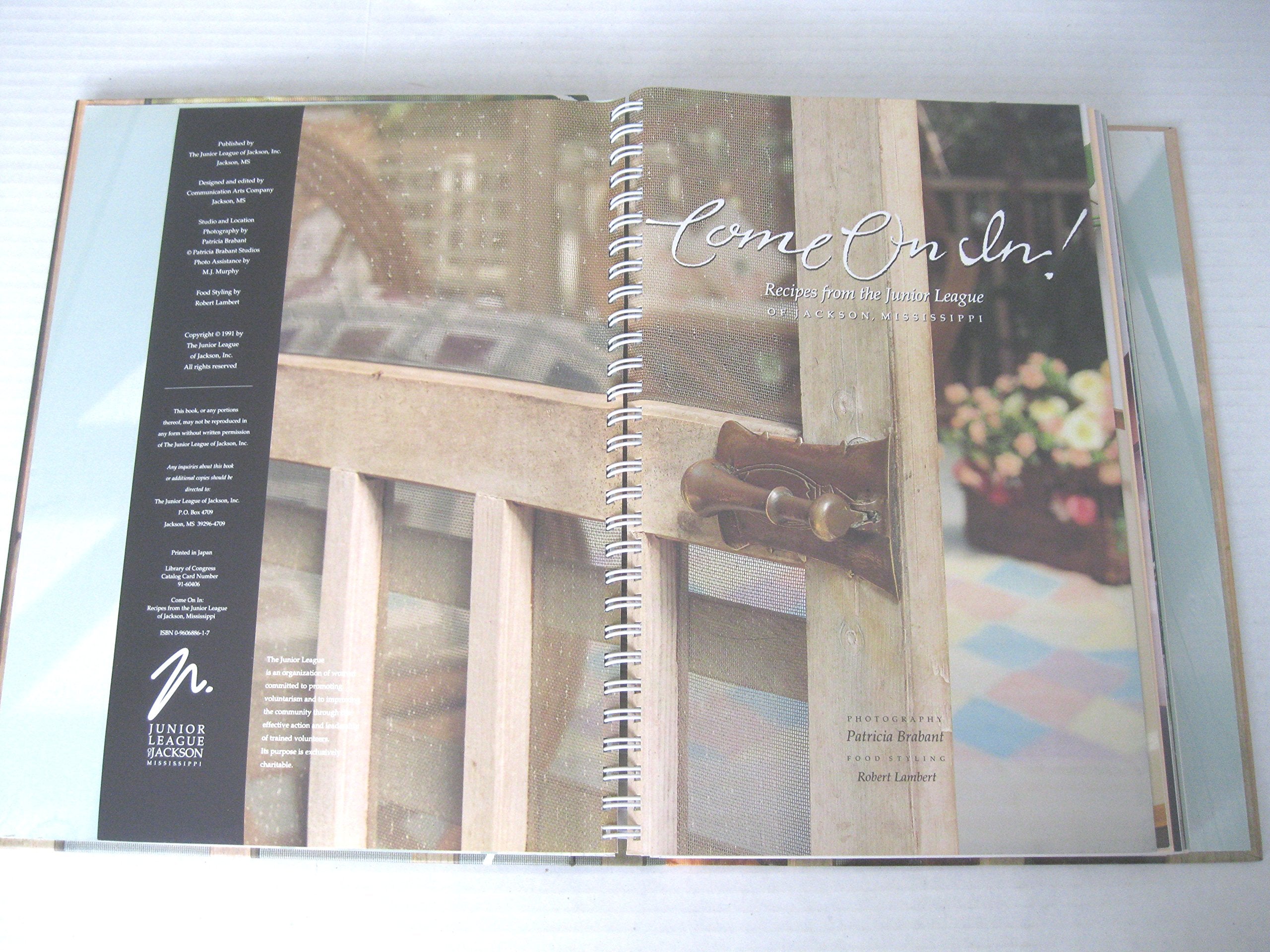 Come on in: Recipes from the Junior League of Jackson, Mississippi,Used