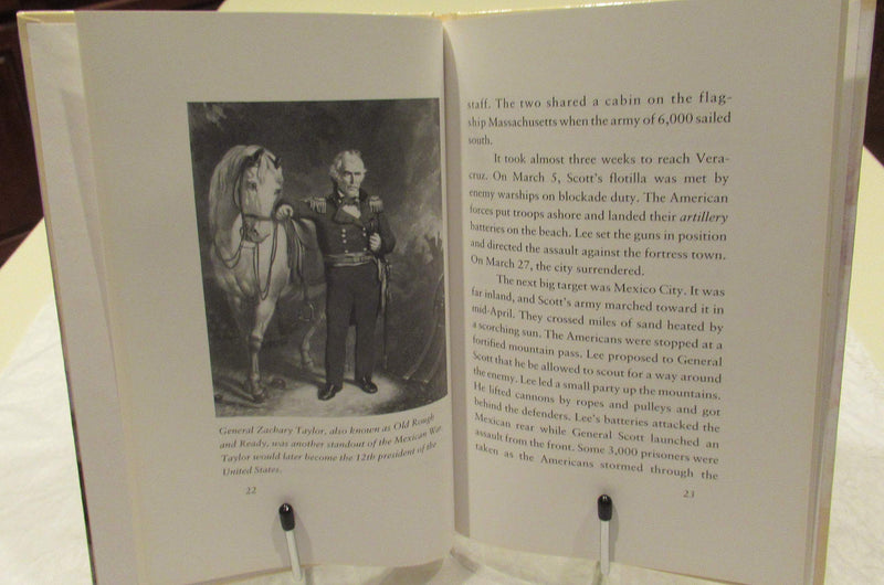 Robert E. Lee (Junior World Biographies),Used