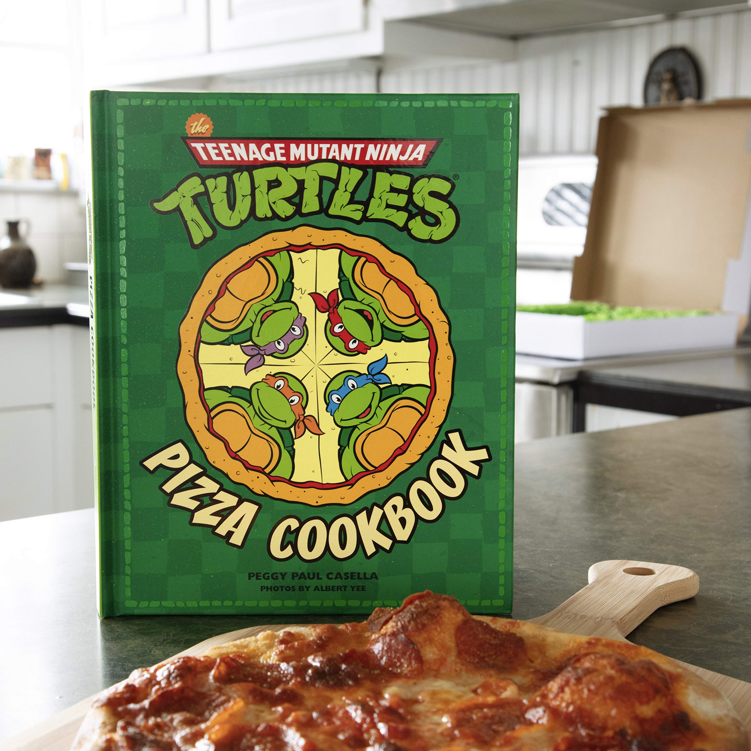 Limited Edition Teenage Mutant Ninja Turtles Pizza Cookbook with Exclusive Gift Box  Includes 65 TMNT Pizza Recipes,Used