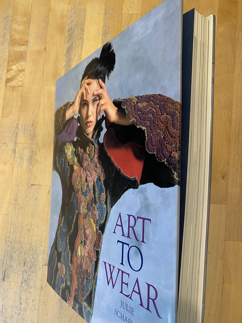 Art to Wear,New