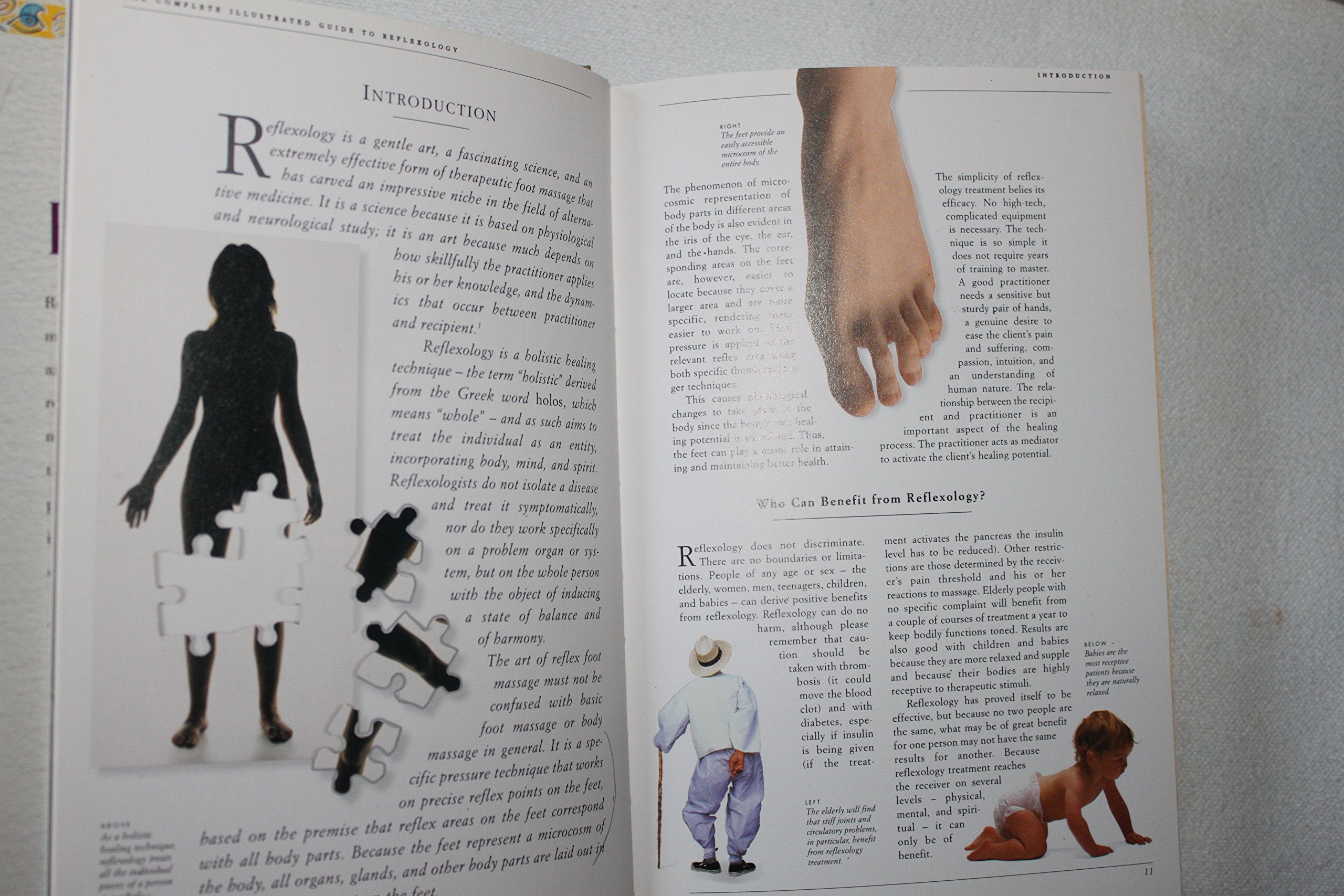Complete Illustrated Guide To Reflexology: Therapeutic Foot Massage For Health And Wellbeing,New