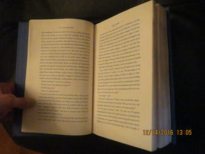 Black And Blue: A Novel,New