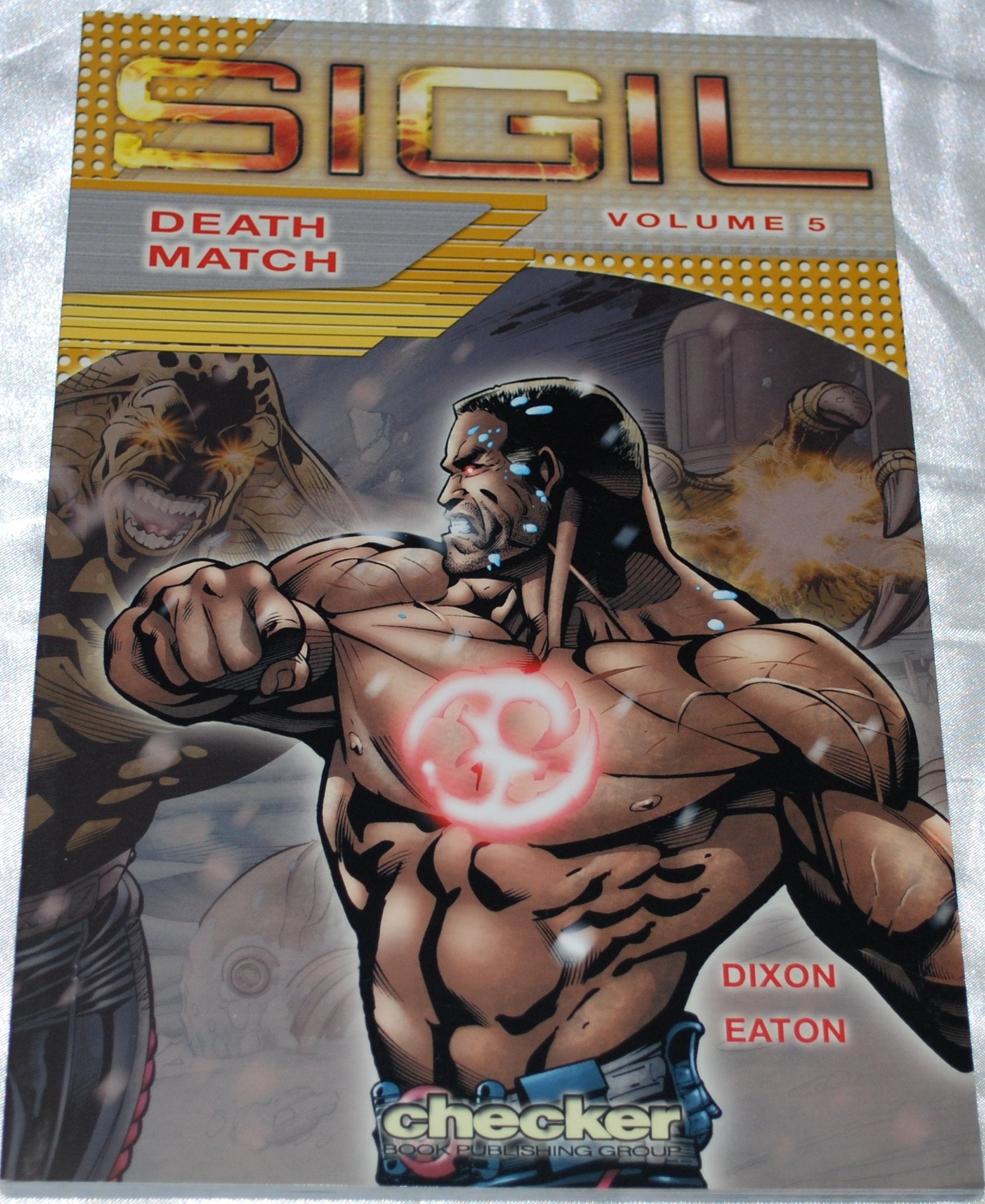 Sigil Volume 5: Death Match (Sigil),Used