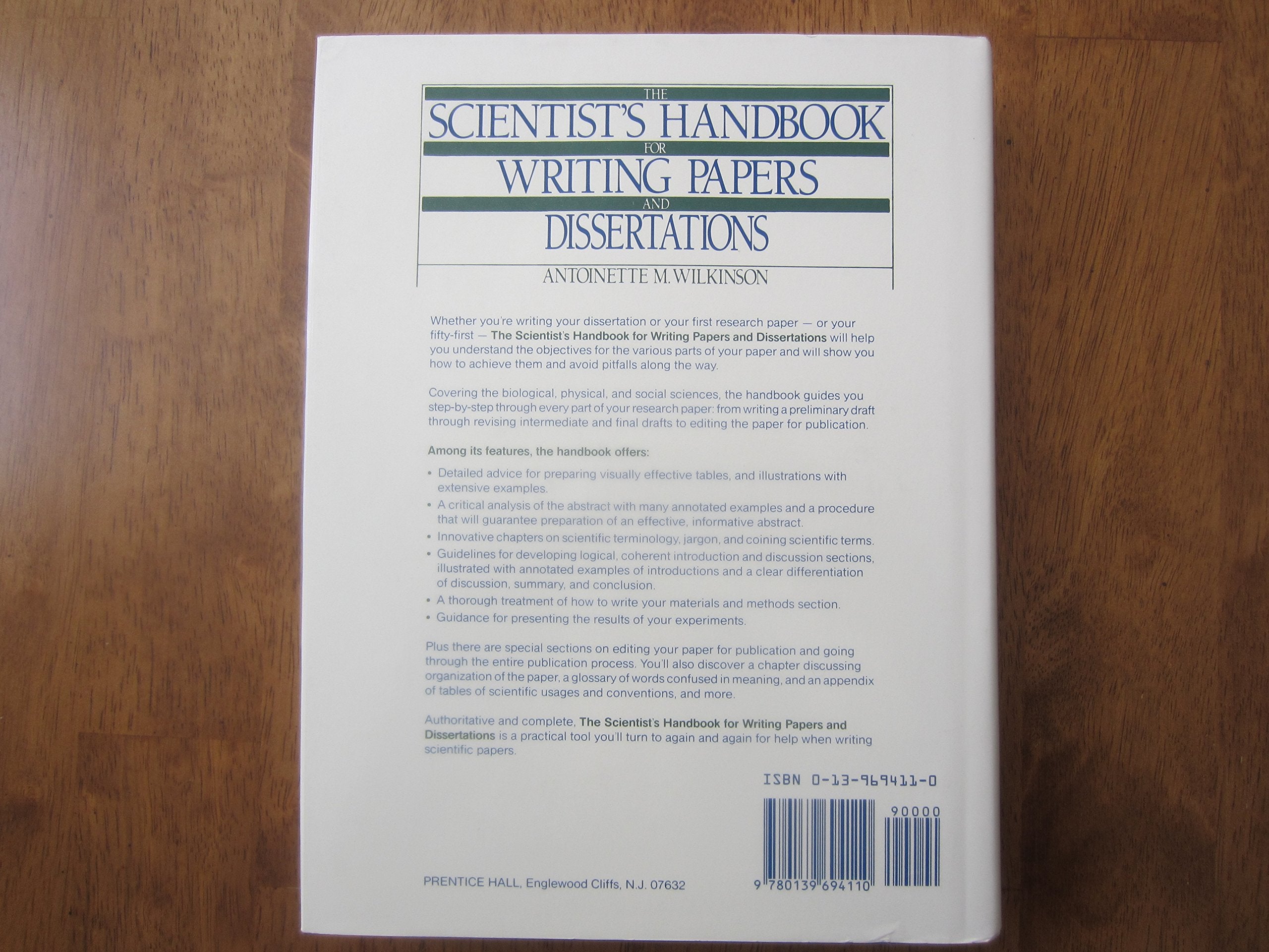 Scientist's Handbook for Writing Papers and Dissertations (PRENTICE HALL ADVANCED REFERENCE SERIES PHYSICAL AND LIFE SCIENCES),Used