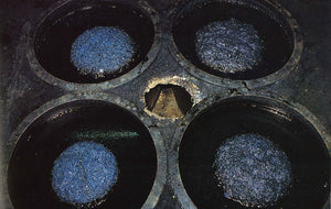 Indigo: From Mummies to Blue Jeans. by Jenny BalfourPaul