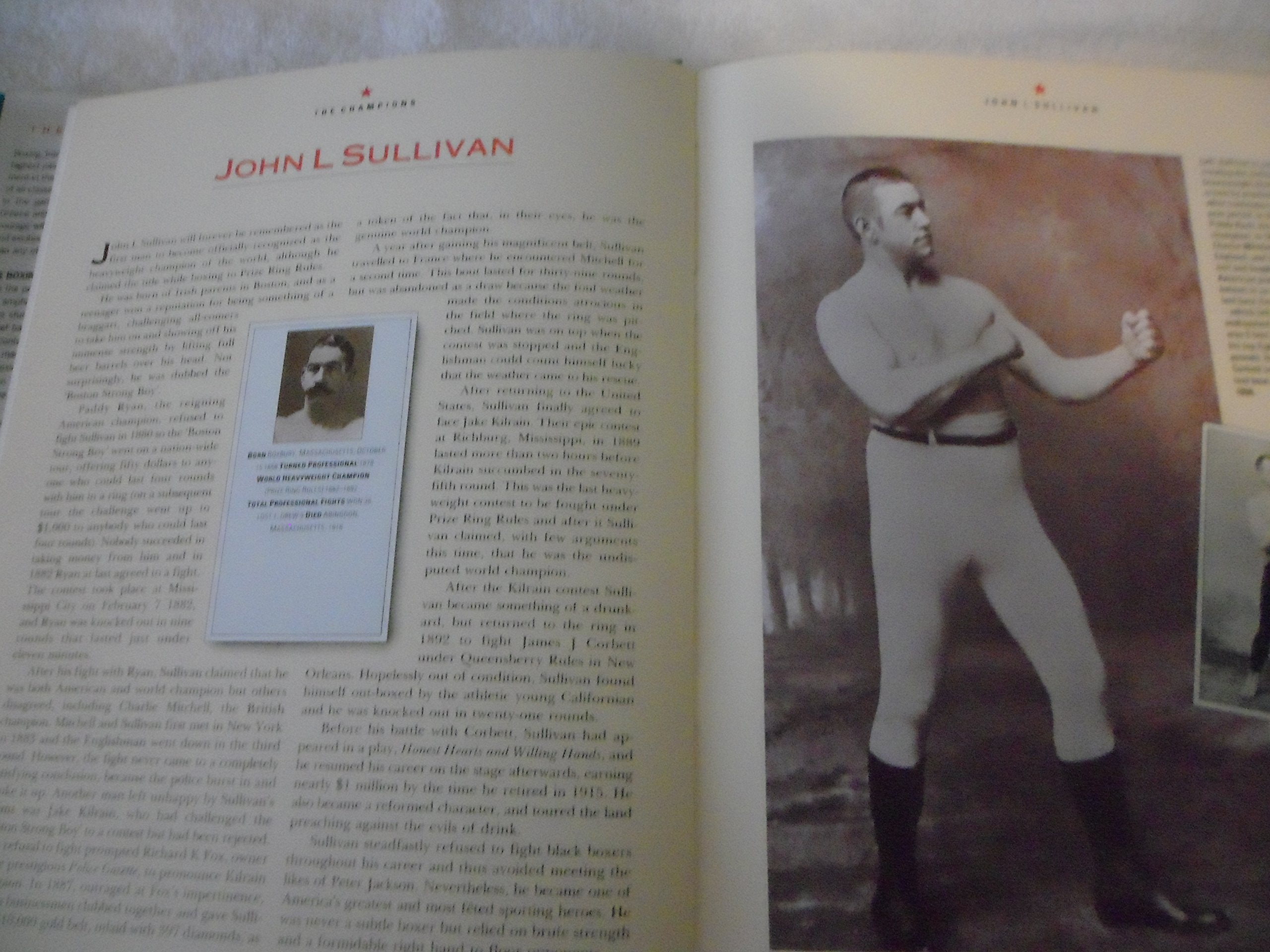 The Boxing Album: An Illustrated History,Used