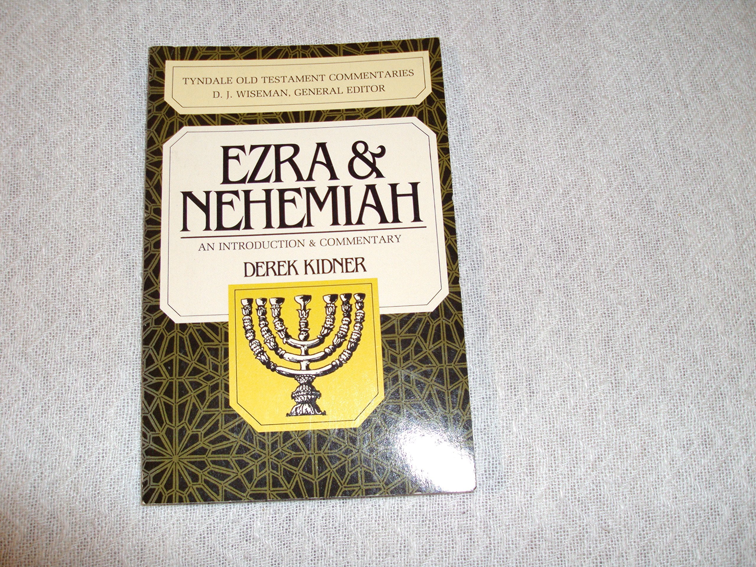 Ezra And Nehemiah: An Introduction And Commentary (Tyndale Old Testament Commentary Series),Used