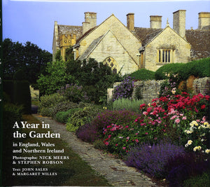 A Year In The Garden: In England, Wales And Northern Ireland