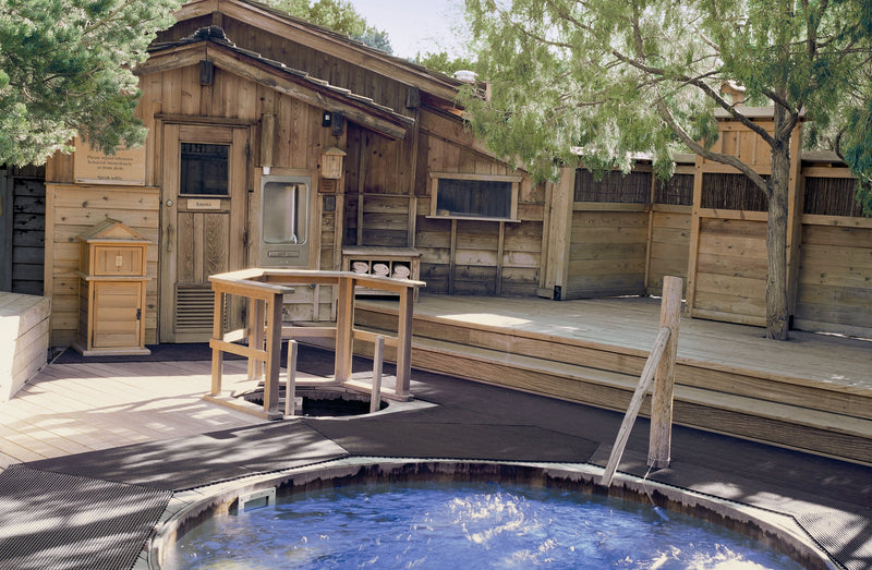 TASCHEN's Favourite Spas,New