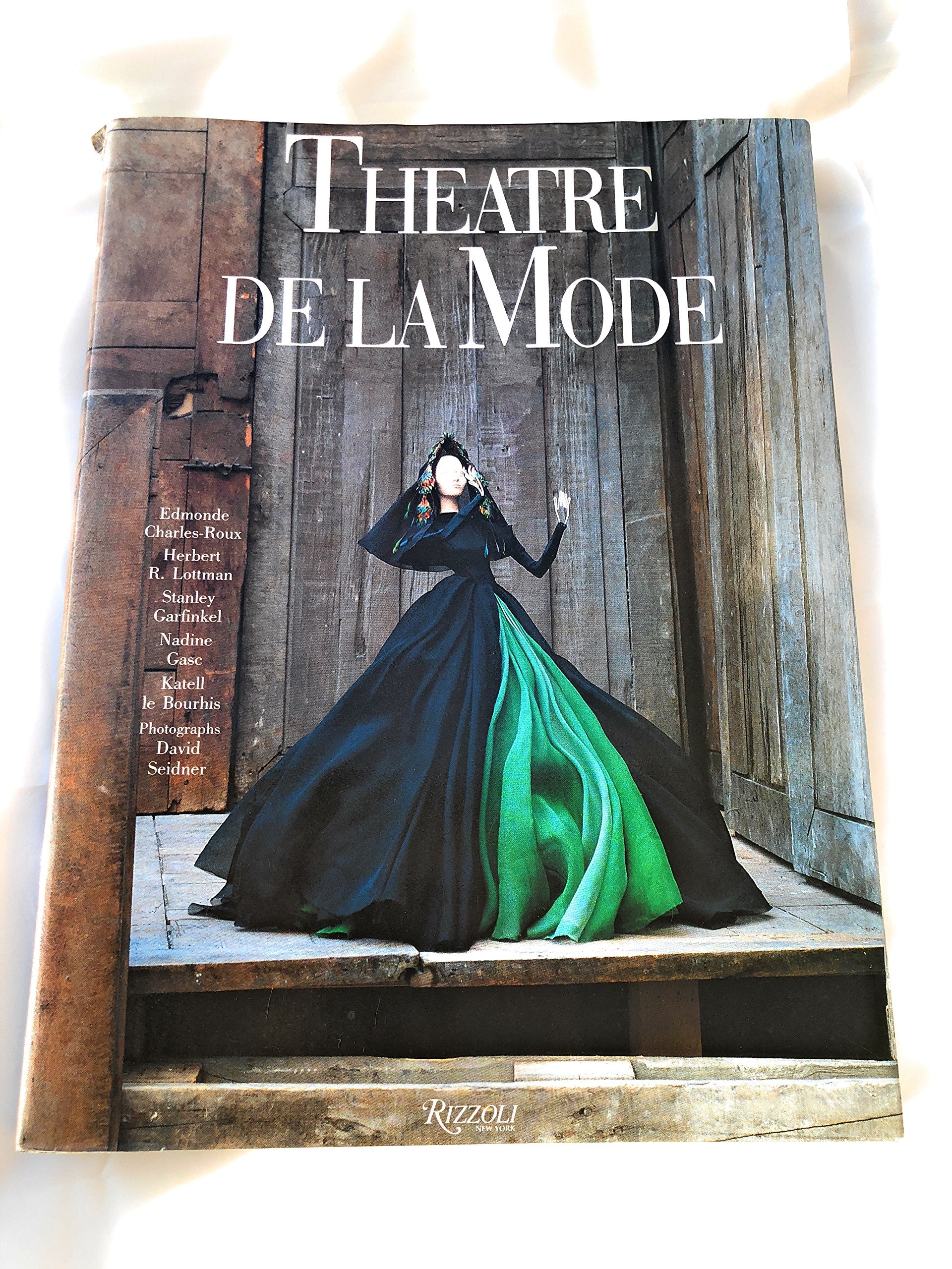 Thtre De La Mode