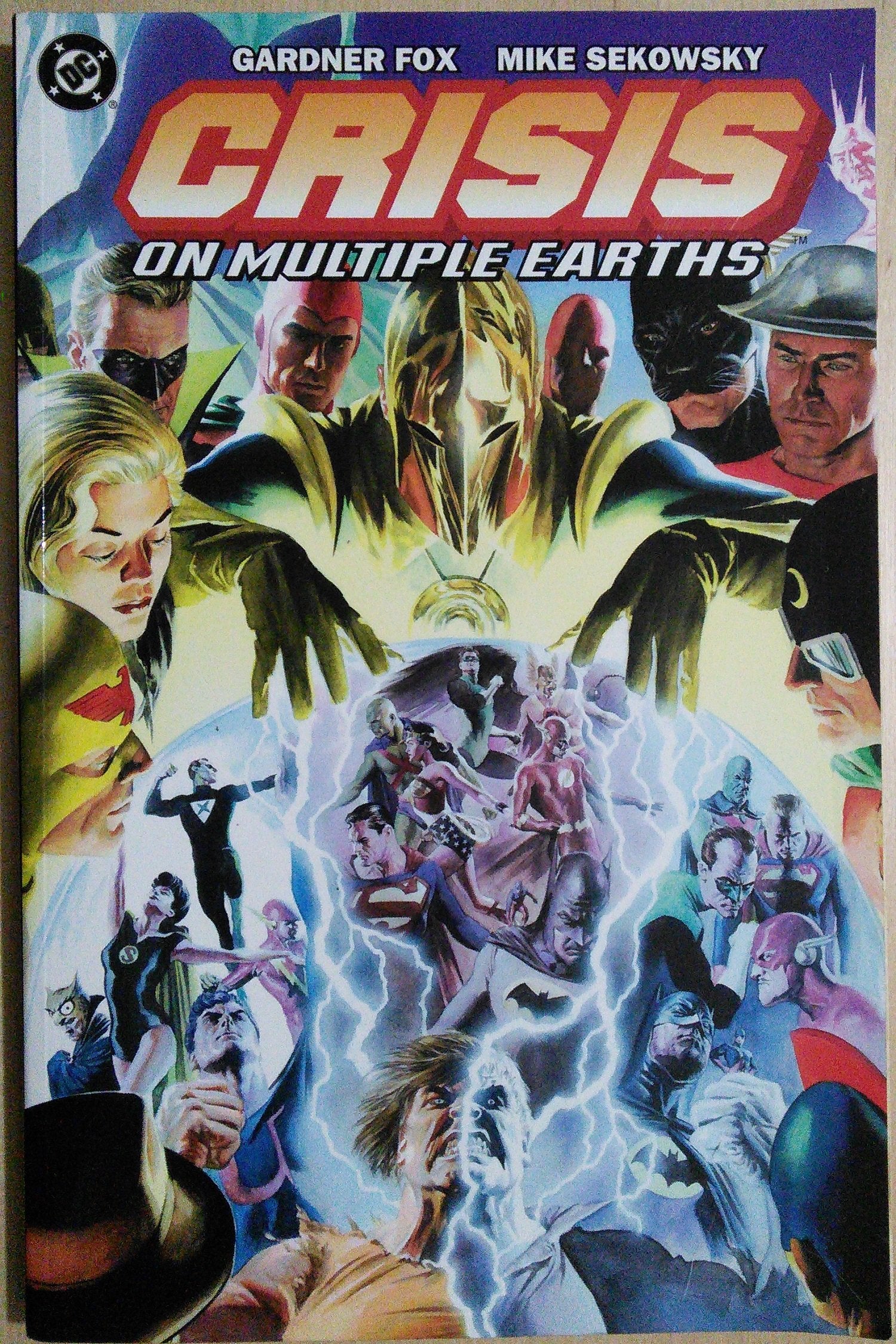 Crisis on Multiple Earths,Used