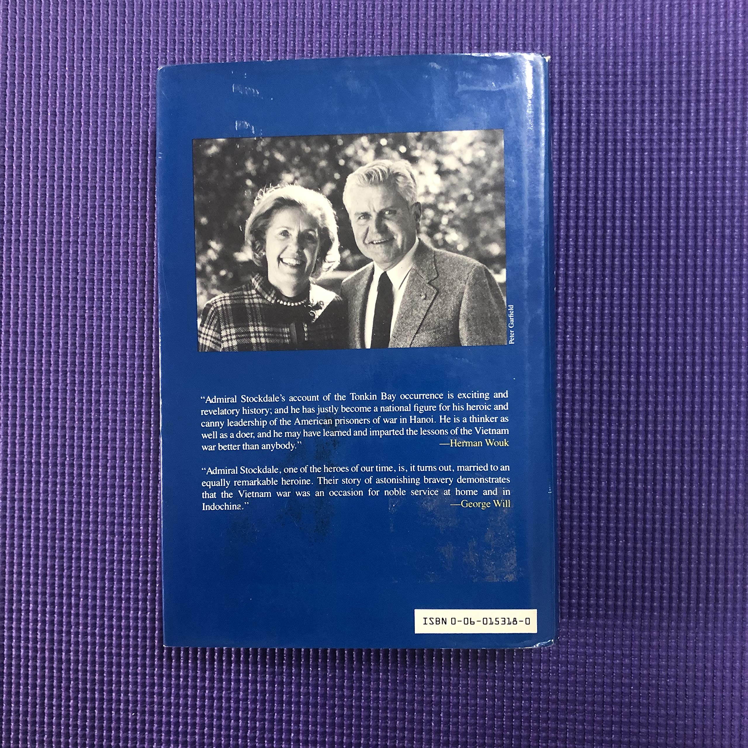 In Love and War: The Story of a Family s Ordeal and Sacrifice During the Vietnam Years