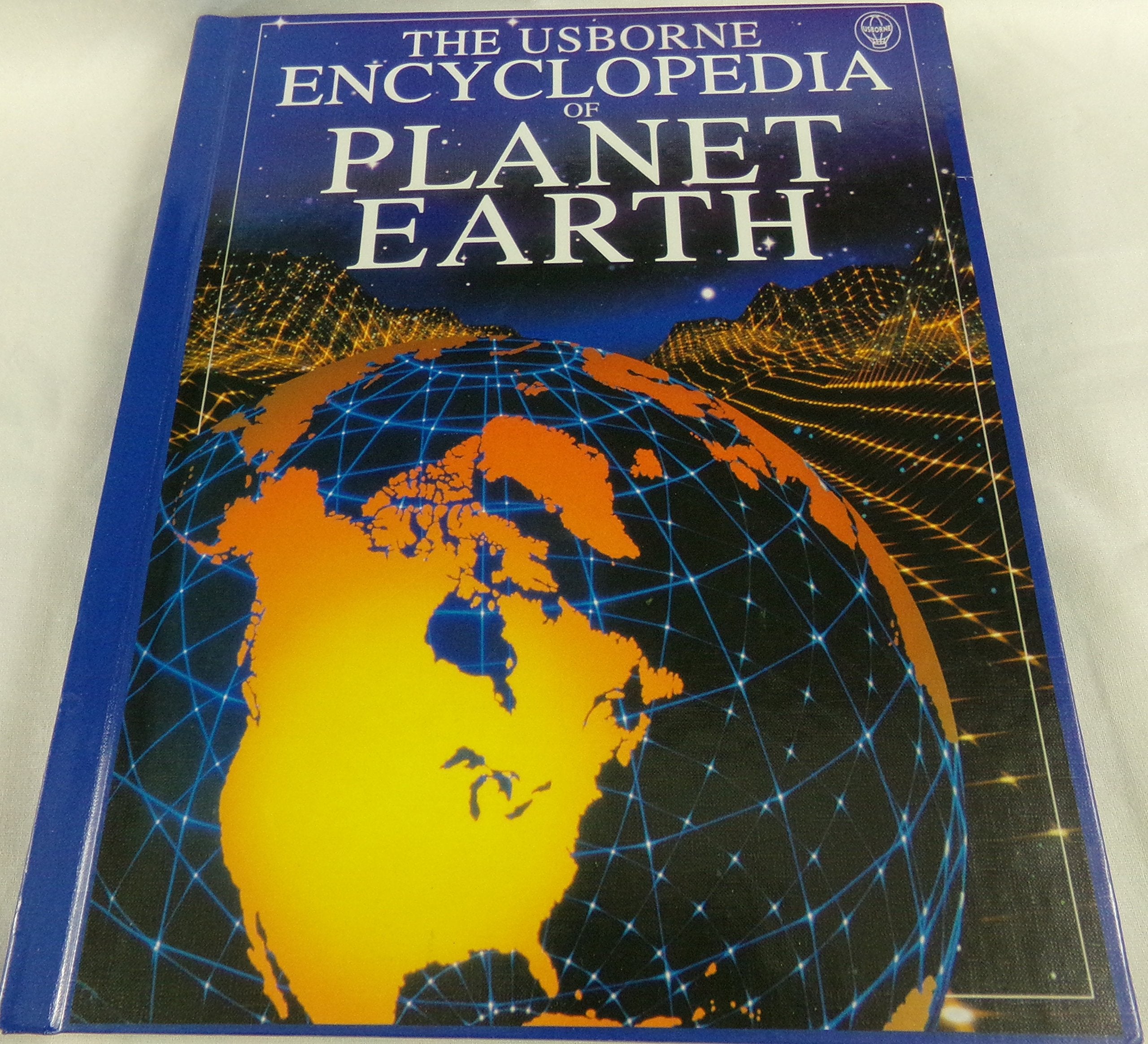 Encyclopedia Of Planet Earth (Usborne Encyclopedia Series),New