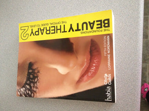 Beauty Therapy: The Foundations Level 2 (Habia Series),Used