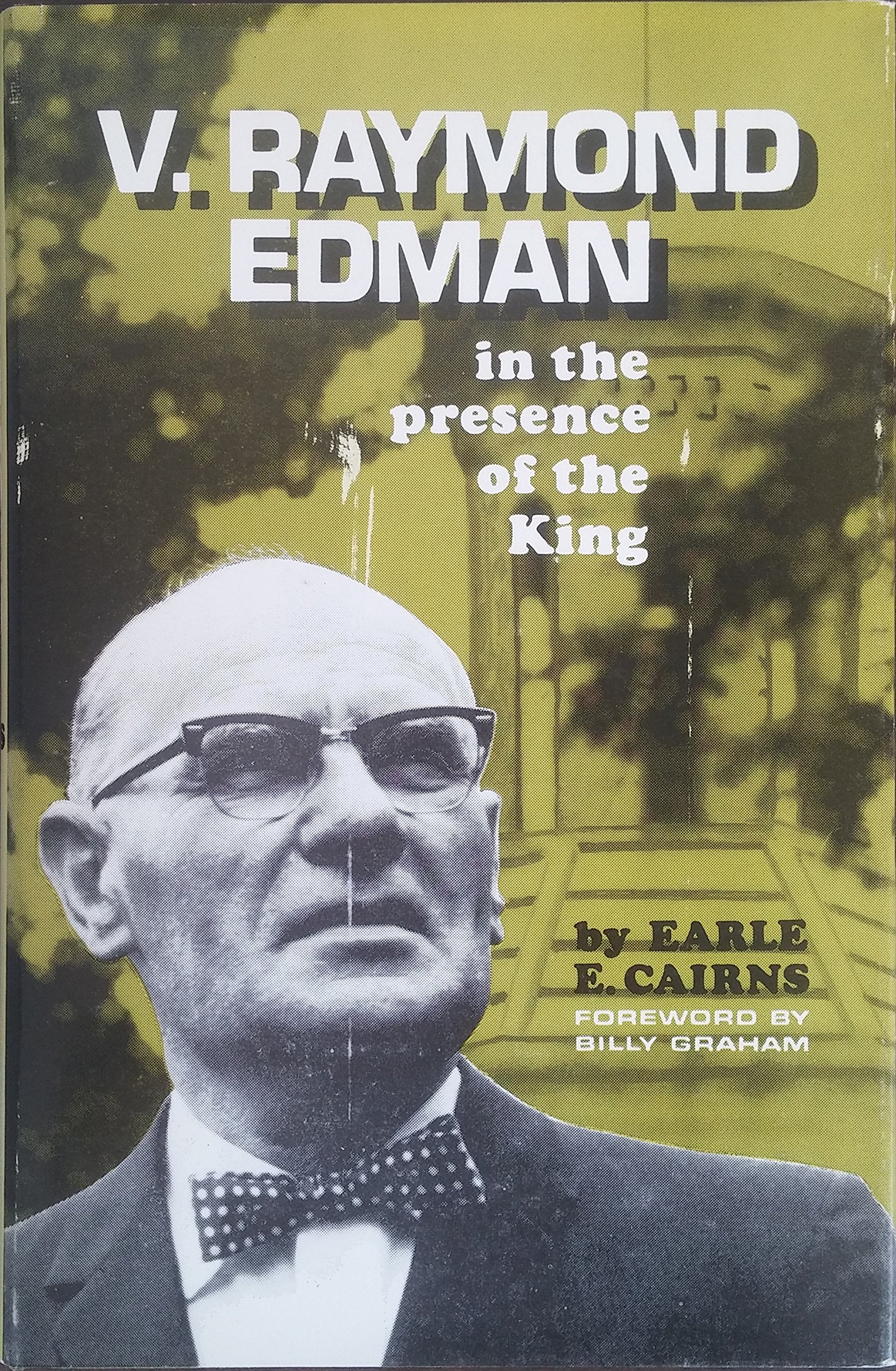 V. Raymond Edman: in the presence of the king,