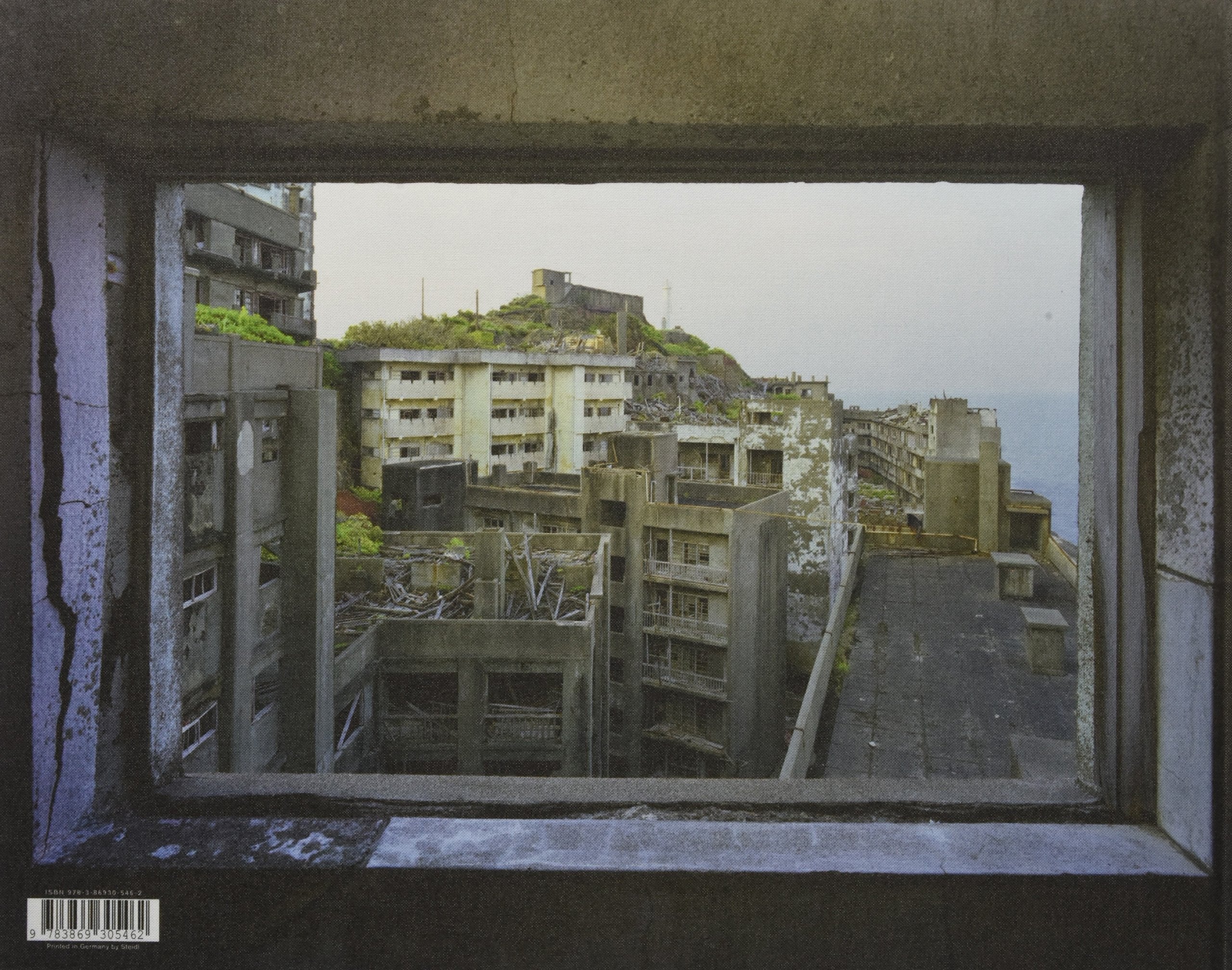 Yves Marchand & Romain Meffre: Gunkanjima,Used