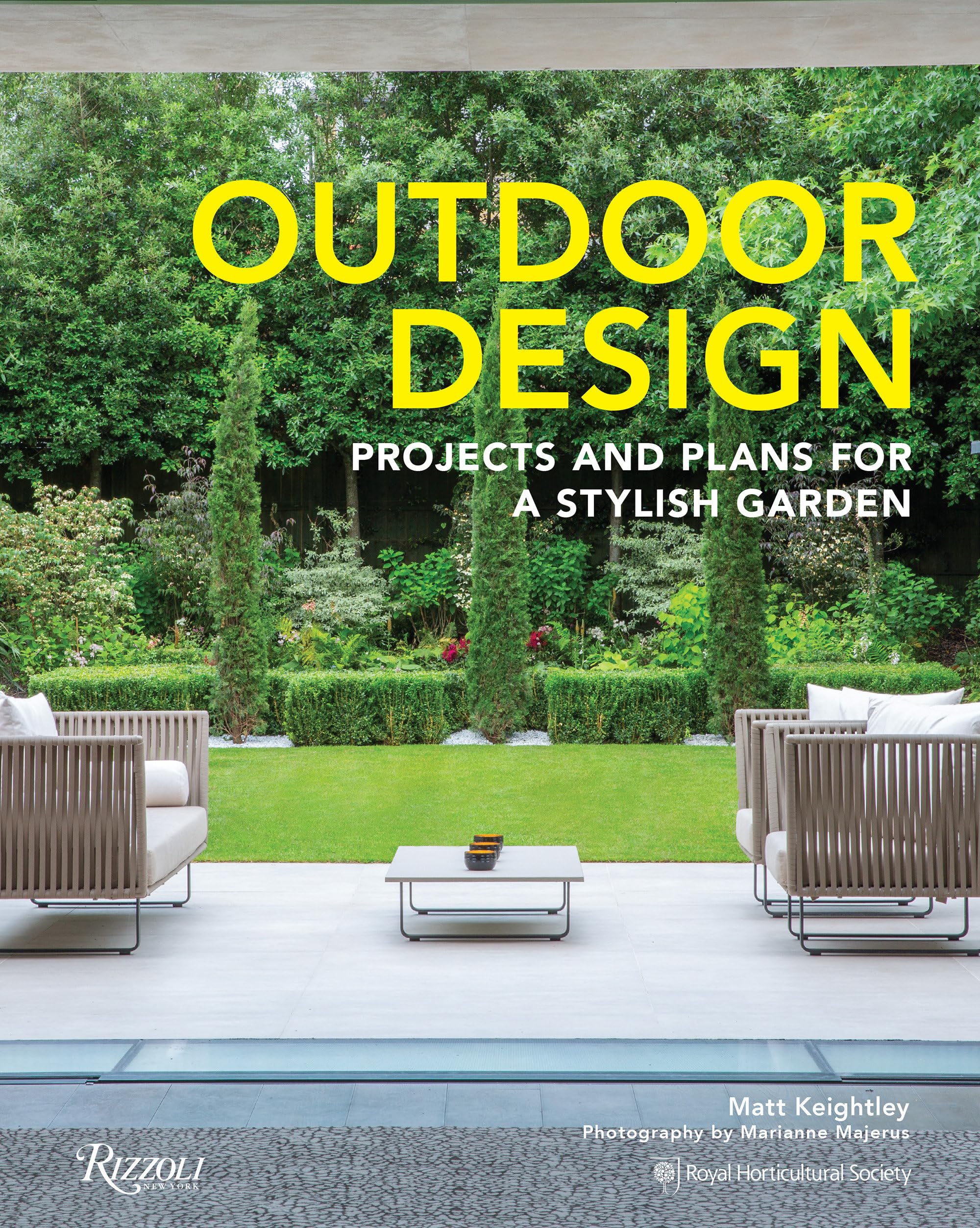 Outdoor Design: Projects and Plans for a Stylish Garden,Used