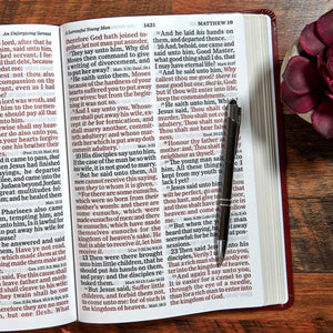 KJV Super Giant Print Reference Bible, Brown LeatherTouch, Red Letter, Pure Cambridge Text, Presentation Page, CrossReferences,,Used