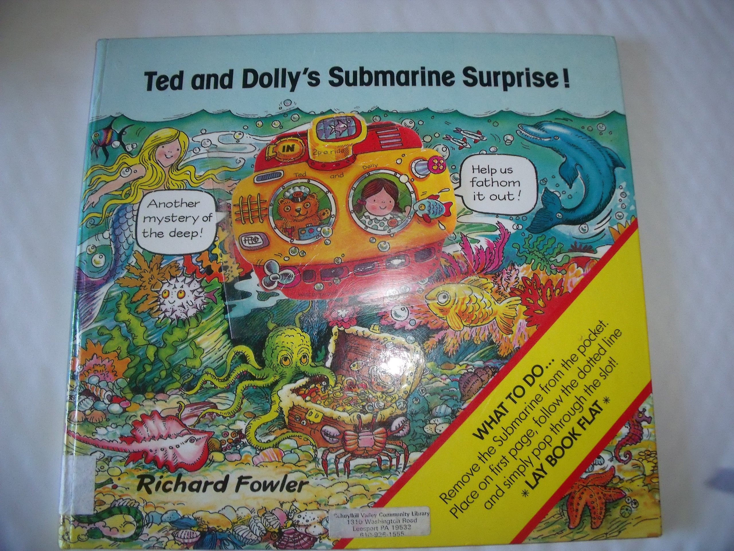 Ted And Dolly'S Submarine Surprise (Slot Books)