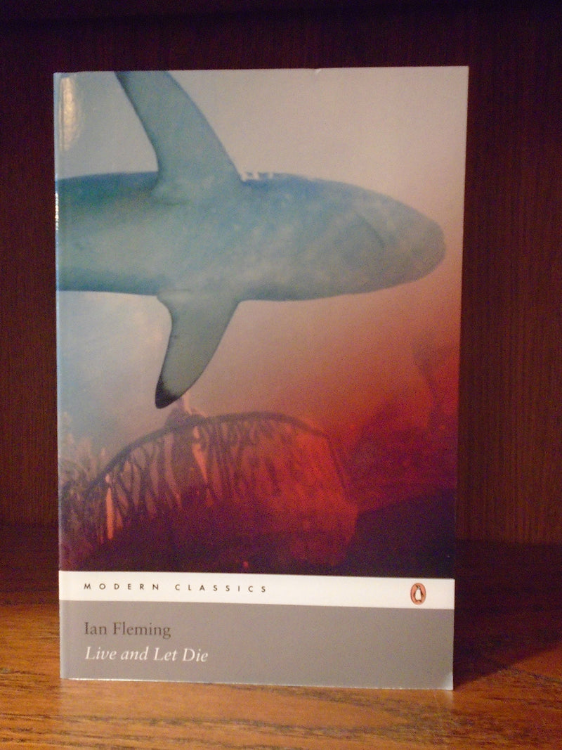 The Man With The Golden Gun (James Bond Novels),Used