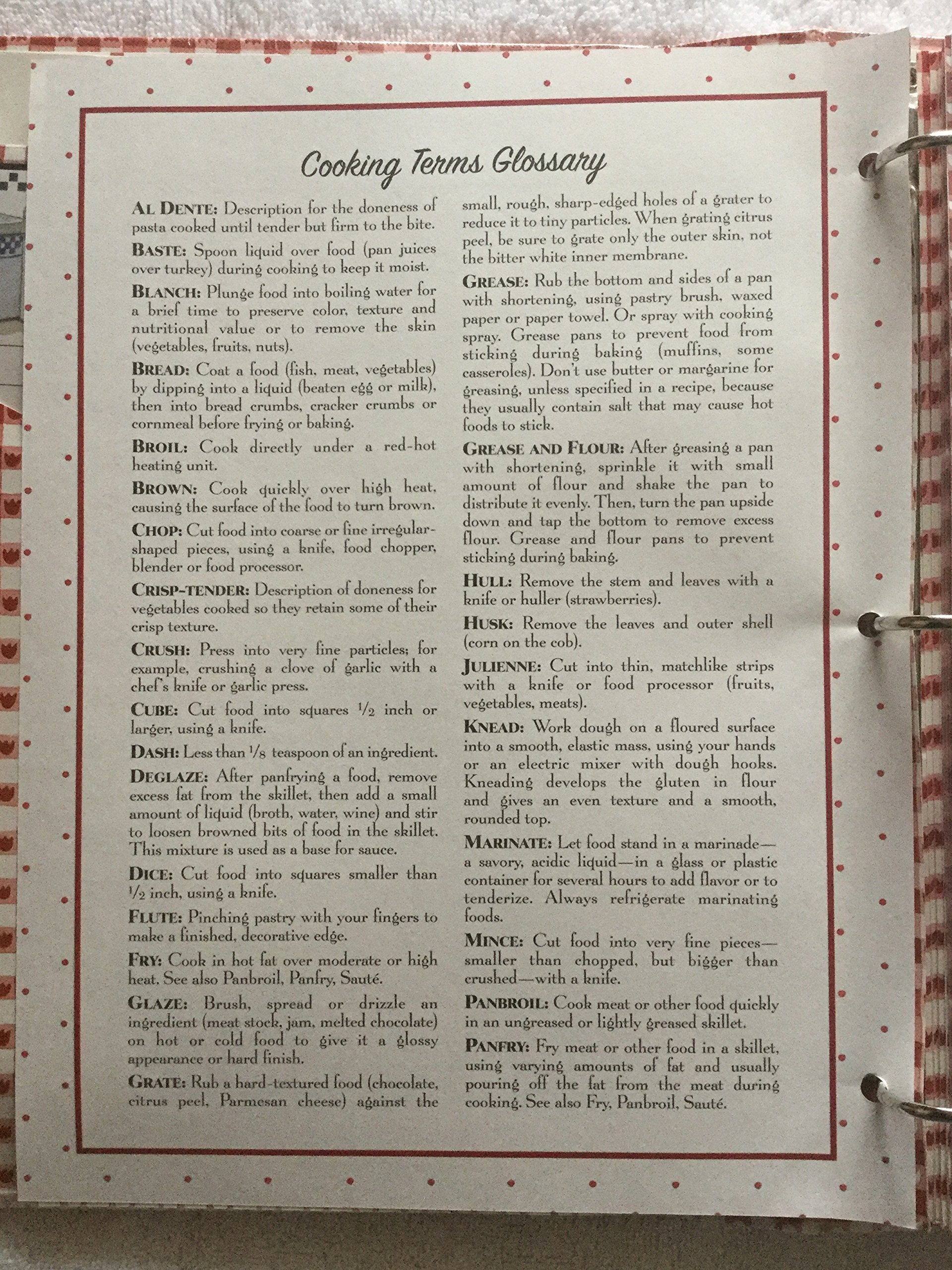 Betty Crocker Recipe Keeper: From The Heart (Deluxe Recipe Binder),New