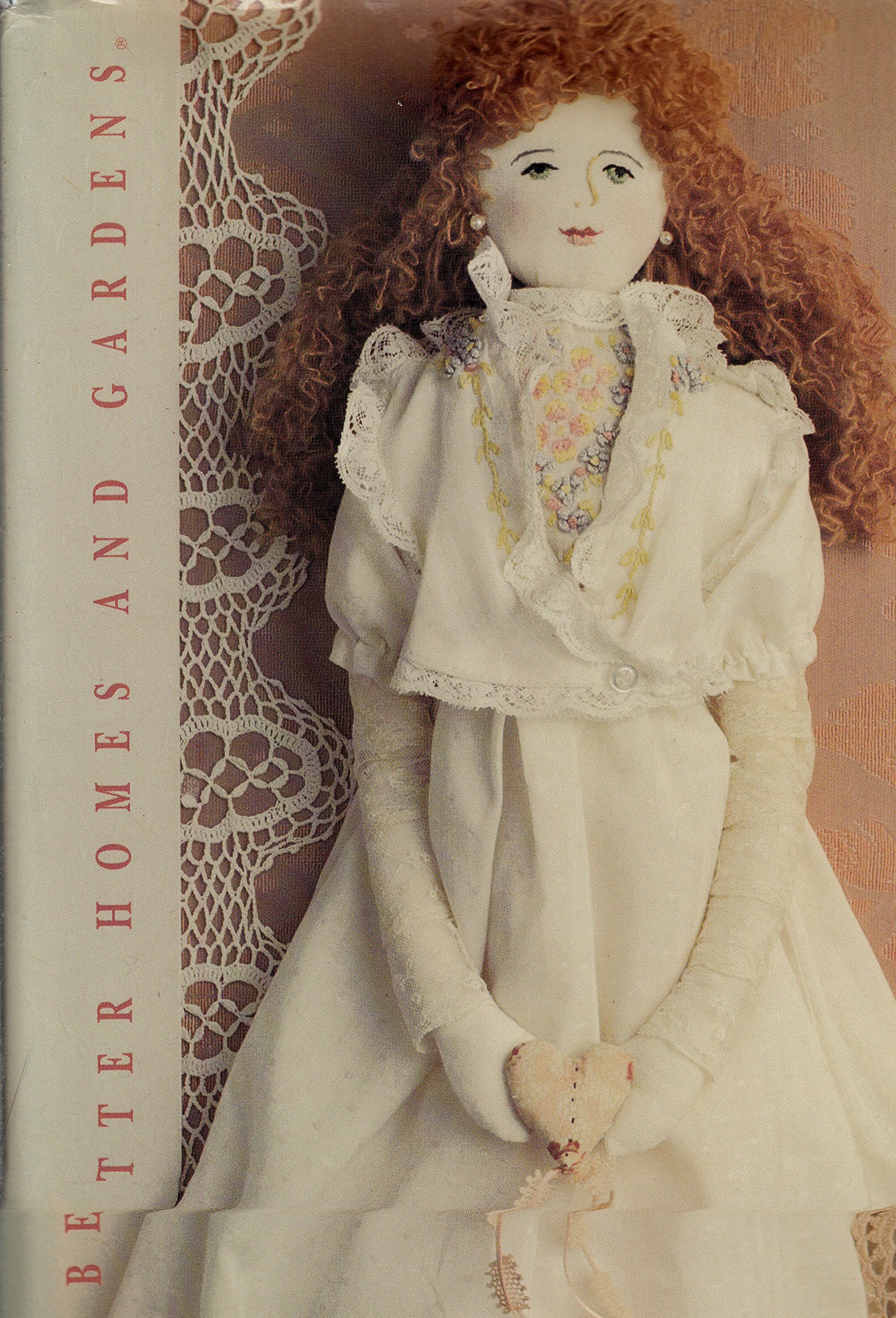 Better Homes and Gardens OldFashioned Dolls and Toys,Used