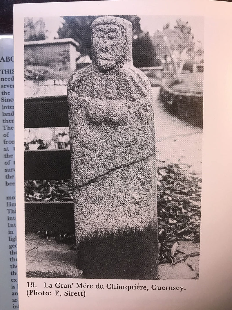 The Channel Islands: an archaeological guide,Used