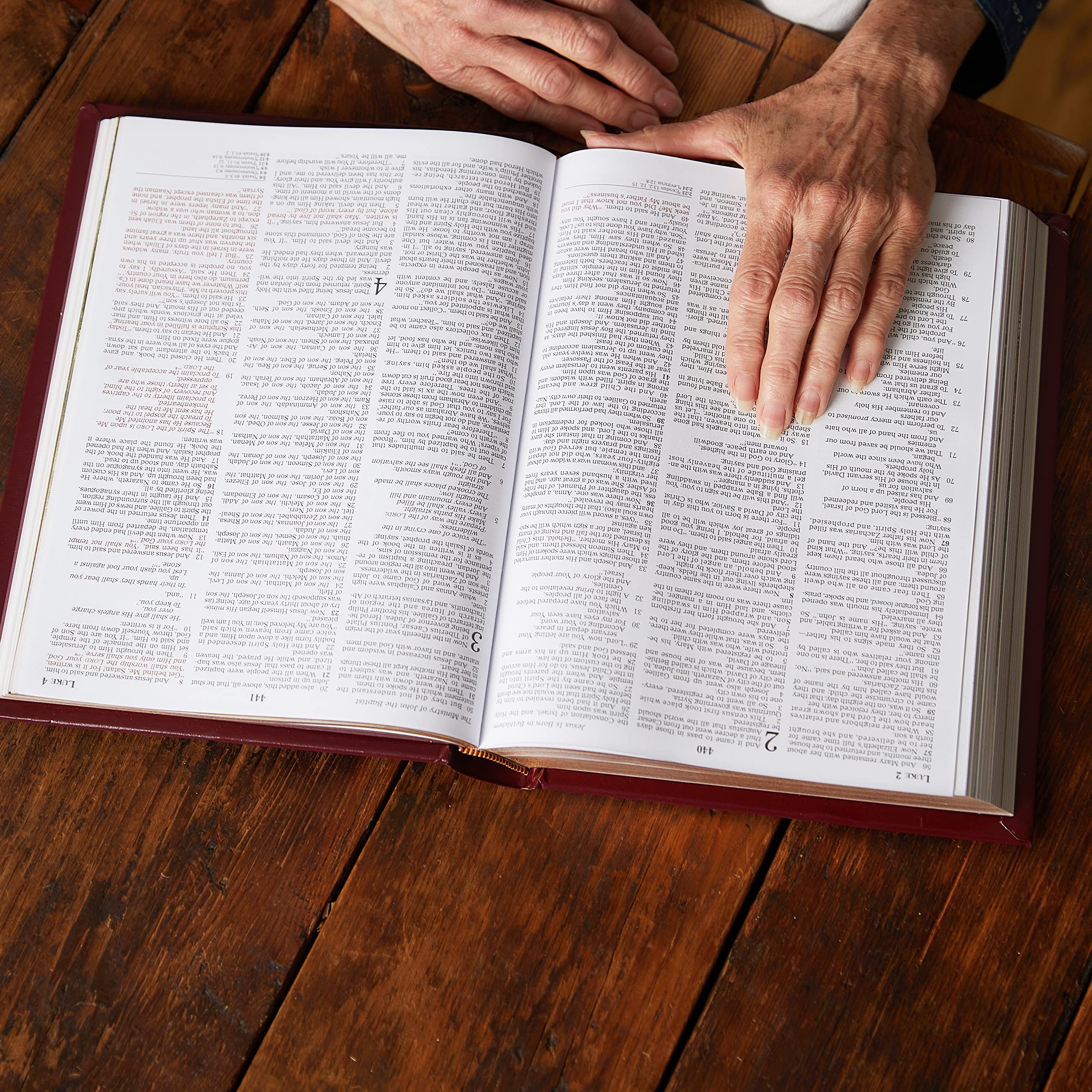 NKJV, Lighting the Way Home Family Bible, Hardcover, Red Letter: Holy Bible, New King James Version,New