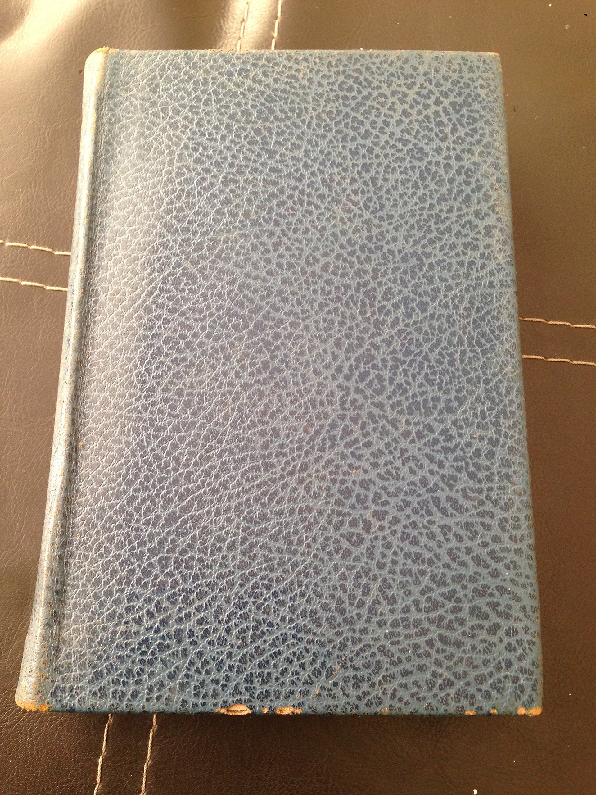 Bleak House (Oxford Illustrated Dickens),Used